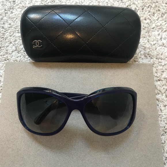CHANEL Accessories - Chanel sunglasses
